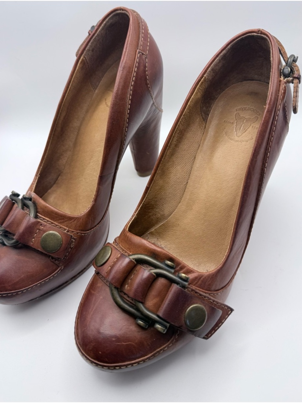 Frye Liv Double Buckle Cognac vintage Leather Block Pump 7.5/8 NEEDS TIP REPAIR - Picture 2 of 16